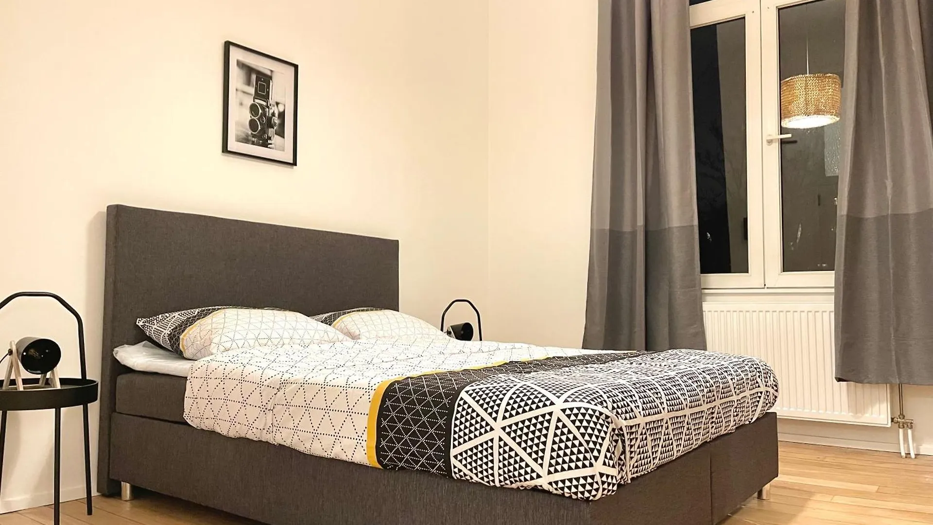 Charming Uccle - 1 Bedroom Apt Брюссель Апартаменты
